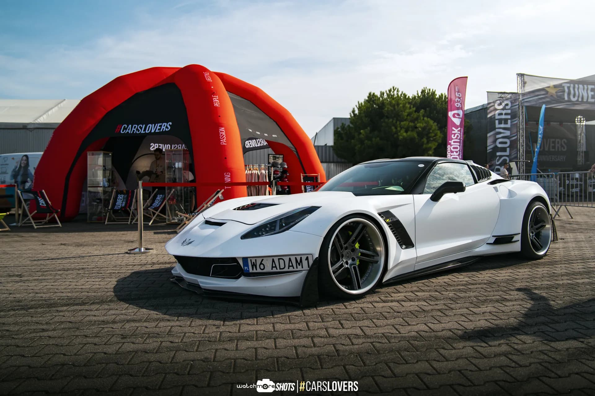 Car show event